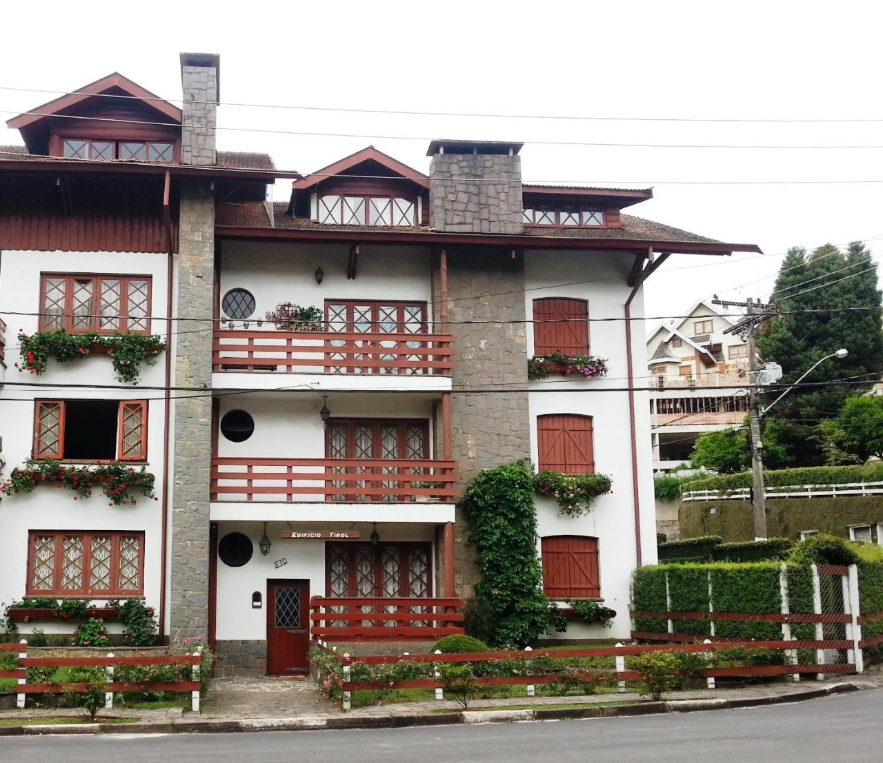 Apto Campos Do Jordao Capivari Exterior photo